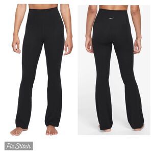 Nike yoga dri fit luxe women’s flared pants size xs